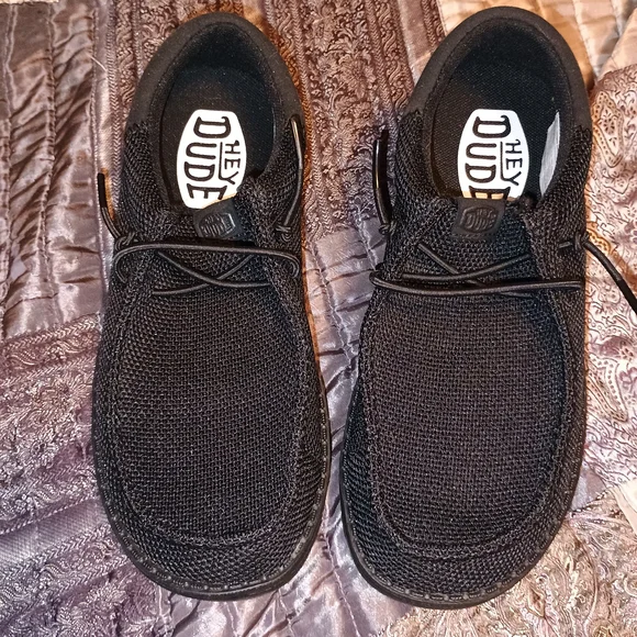 Hey Dude | Shoes | Hey Dude Black Loafers Slipons Casual  display picture 2